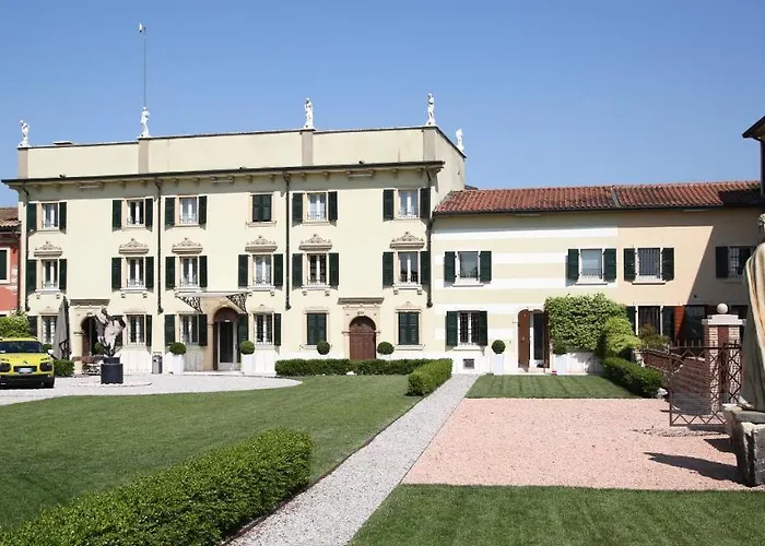 Madonna Villa Baietta Verona